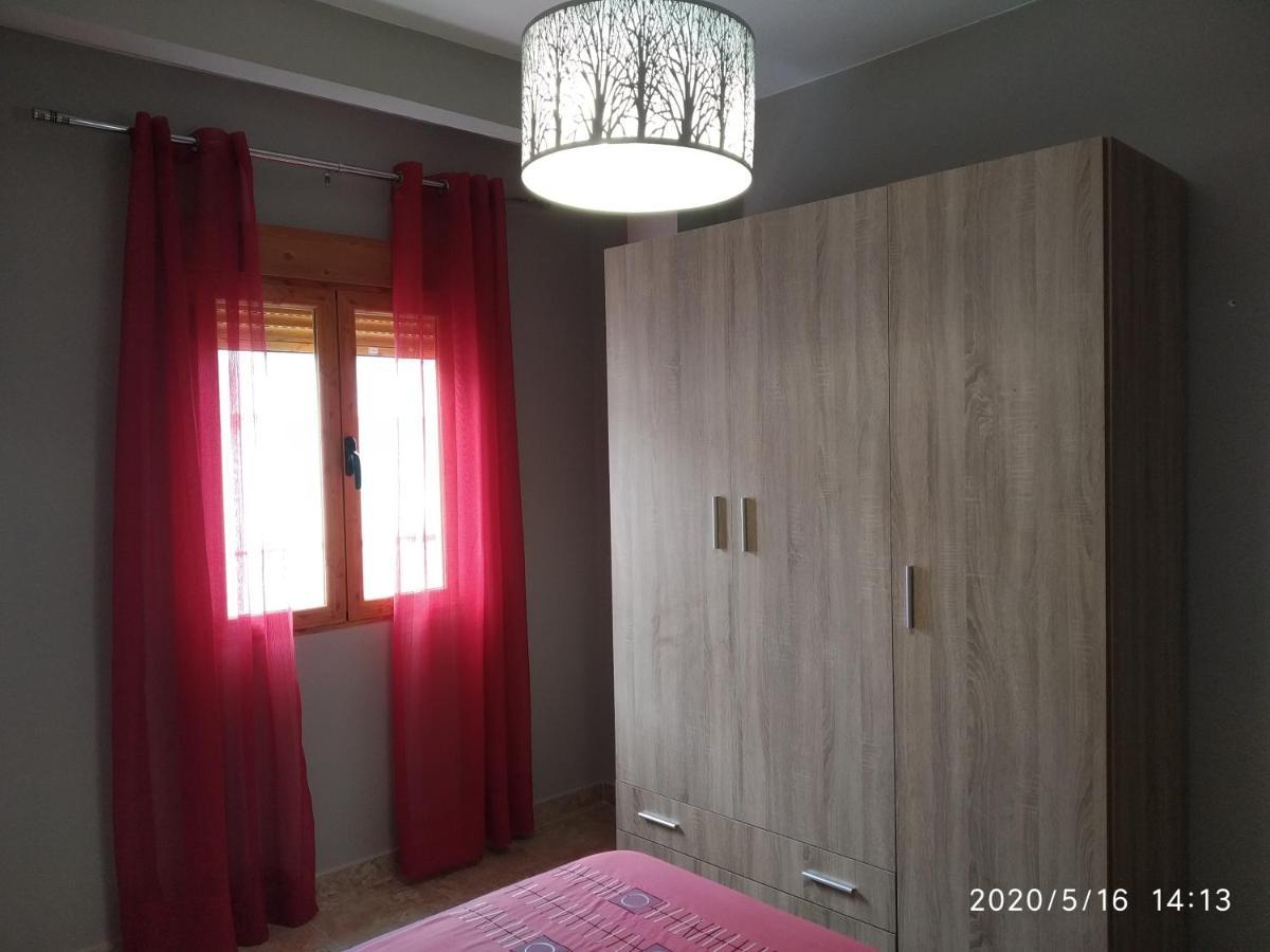 Casa Miguel Y Petra Villa Peal De Becerro Екстериор снимка