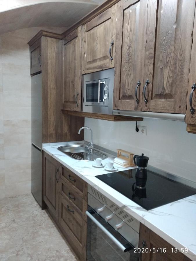 Casa Miguel Y Petra Villa Peal De Becerro Екстериор снимка