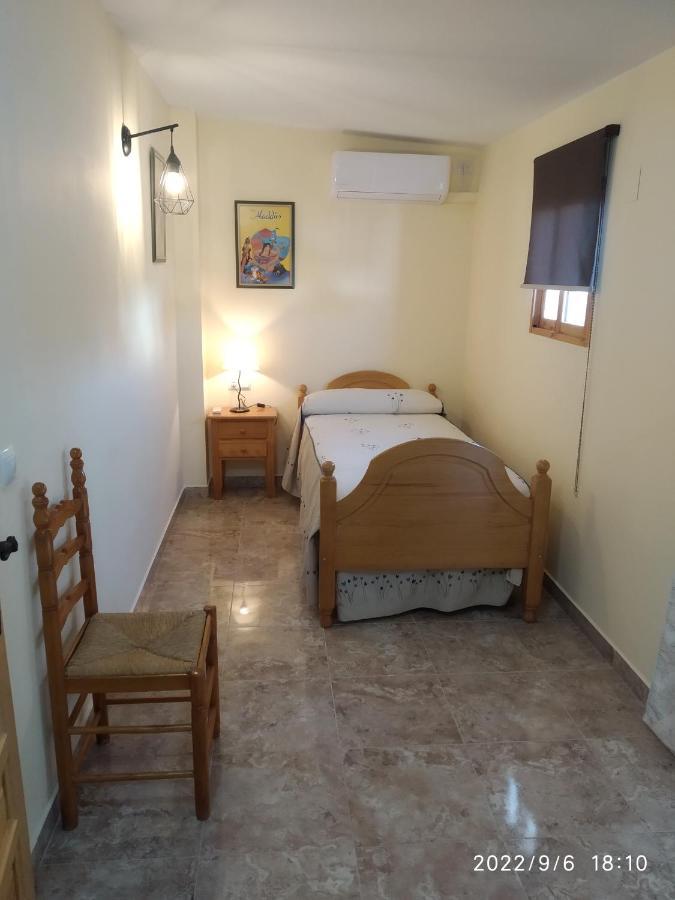Casa Miguel Y Petra Villa Peal De Becerro Екстериор снимка